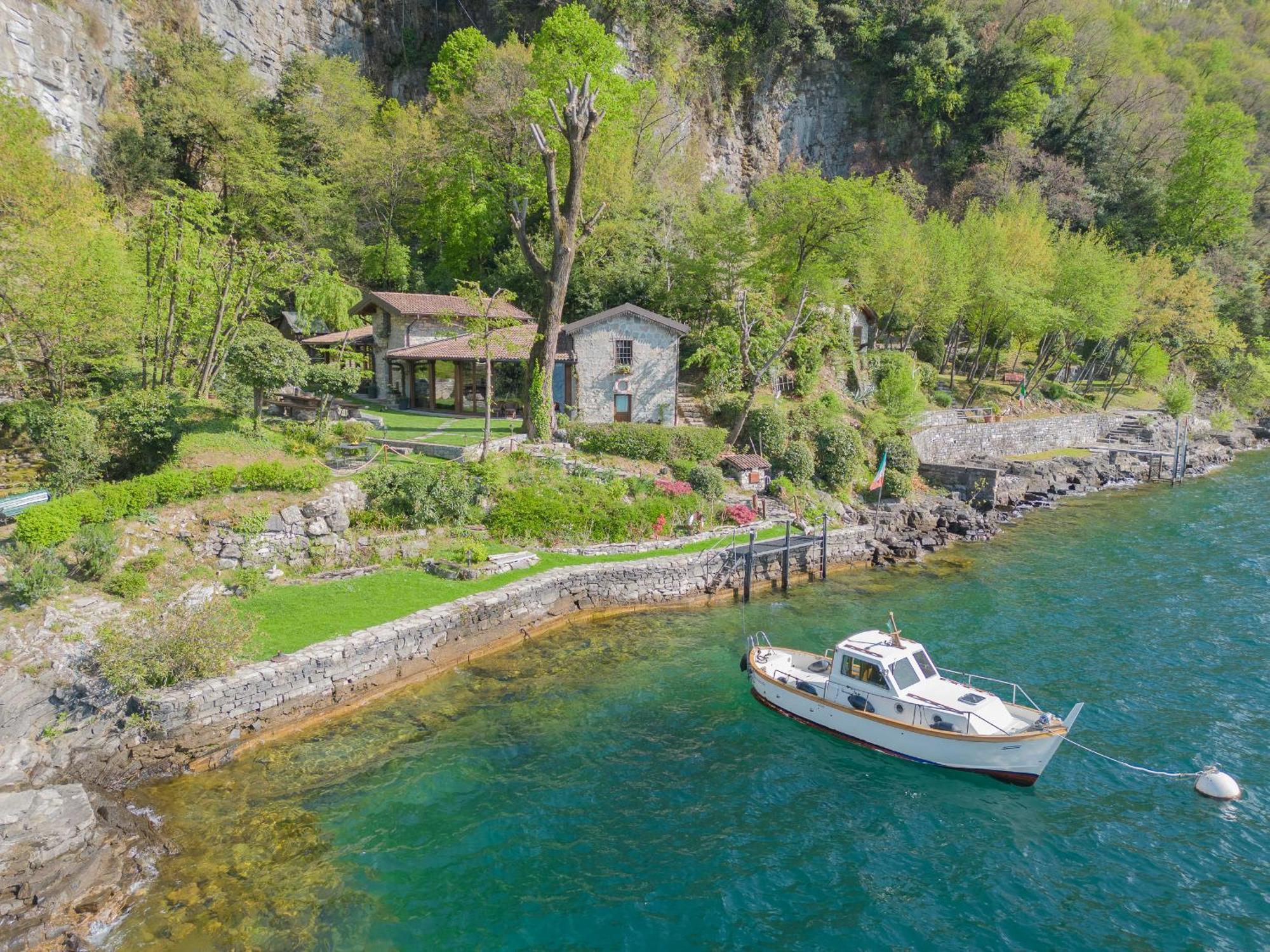 The Writer'S Nest Waterfront Villa By Rent All Como Faggeto Lario Zewnętrze zdjęcie